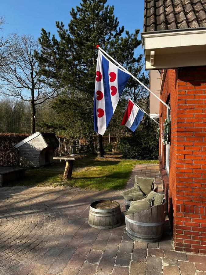 Veendijkhoeve Oosterwolde  Exterior foto